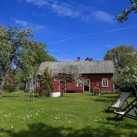 Mo Namas Svečių namai